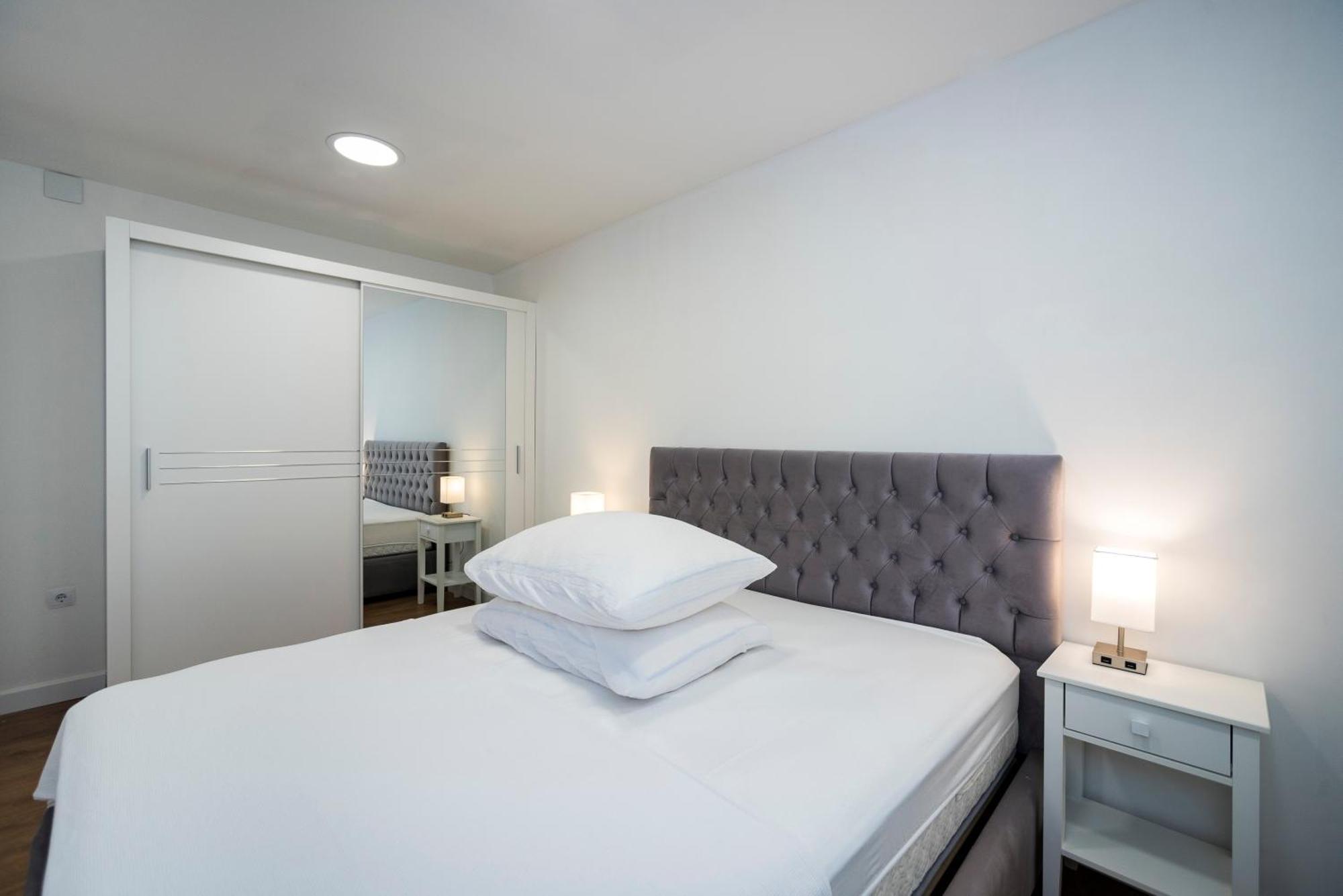 M&M Pelivan Apartments 솔린 외부 사진
