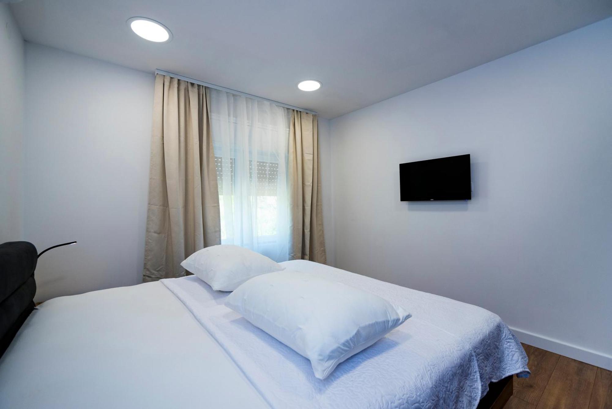 M&M Pelivan Apartments 솔린 외부 사진